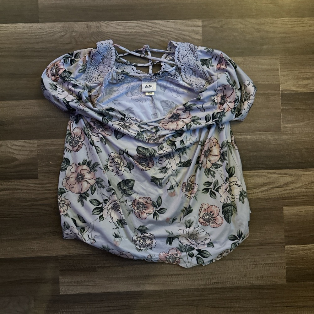 Daytrip Blue Floral Lace‎ Blouse